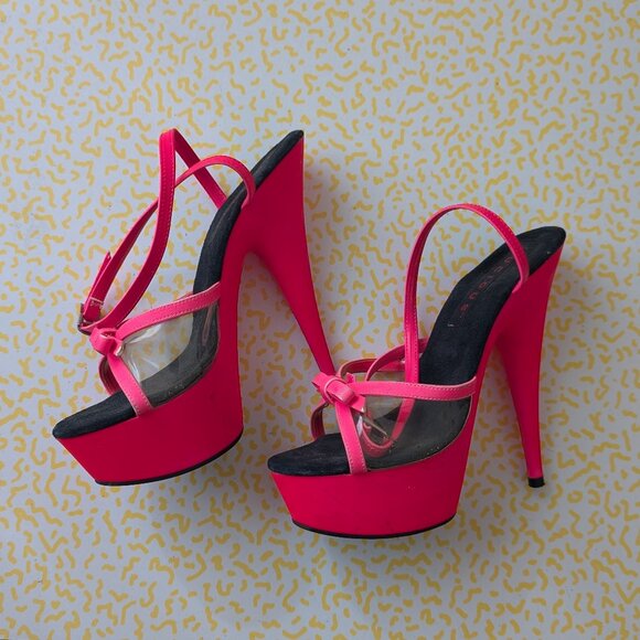Luscious Neon Pink Glowing Platform Heels Size 7 - Picture 2 of 10